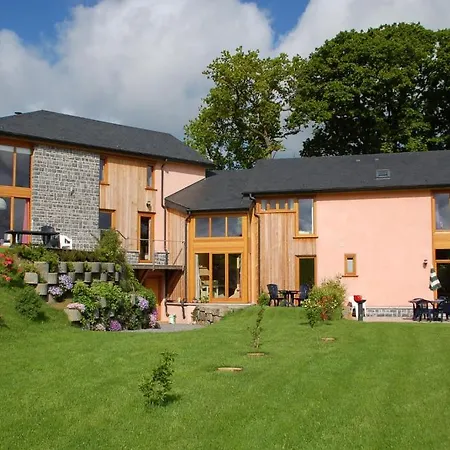 La Bonniere 3* Bourseigne-Vieille